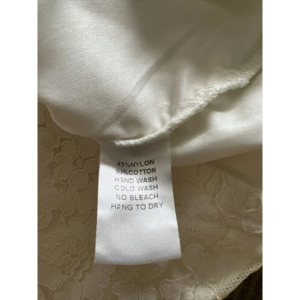 Fashion Nova Jr Womens Mini Dress Size Medium Lace Lined White Bell Sleeve Prom